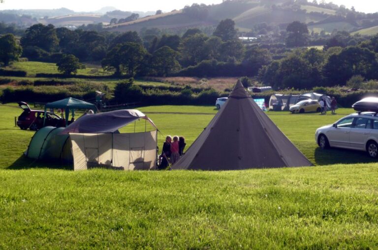 countryside campsites torbay 1024x679 1 768x509