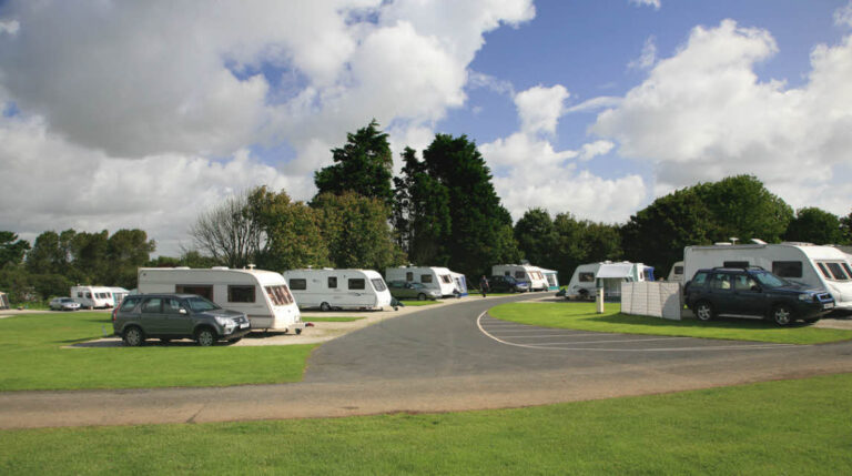 MerroseFarmCaravanClubSite002 16x9 768x429
