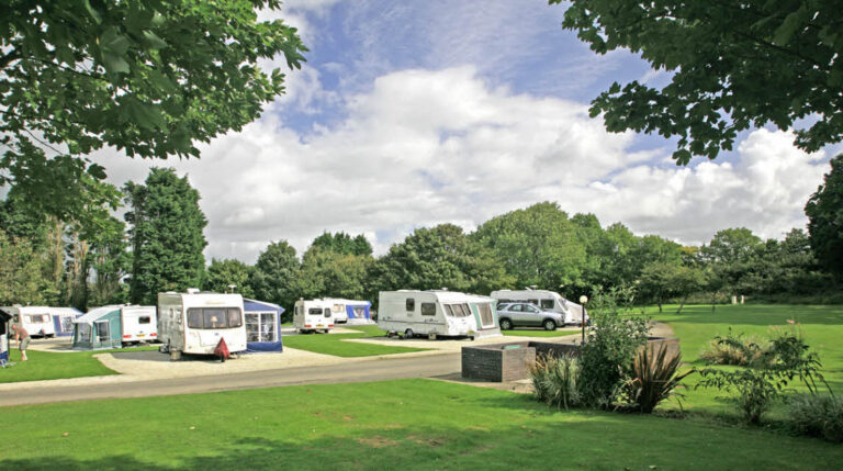 MerroseFarmCaravanClubSite006 16x9 768x429