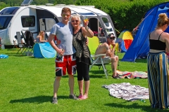 thumbs riverside 15