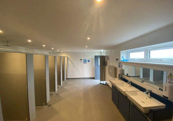 Anchor Barrow Campsite Toilet Block 04 600x420 1